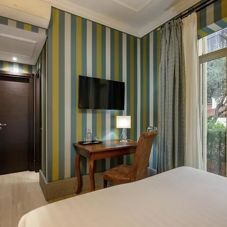 Royal Court 4* Rom