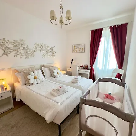 Apartment Gemelli-san Pietro-trastevere-casa Con Posto Auto