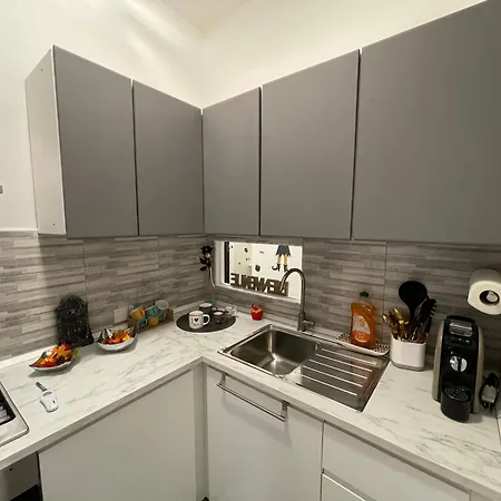 Apartament Smart - Trilocale Con Parcheggio Privato