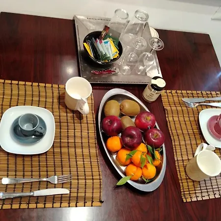 Bed & Breakfast Garbatella-sotto L'arco Del Lotto 28 *