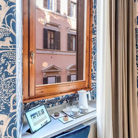 Affittacamere Townhouse Condotti 29 *
