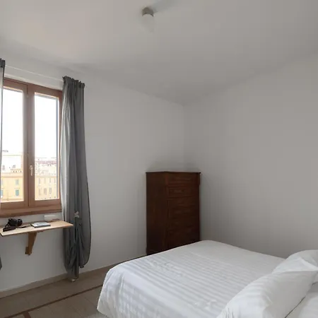 Apartment Attic With Terrace In San Lorenzo *