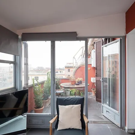 Attic With Terrace In San Lorenzo * Rome