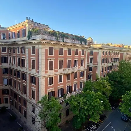 Casa Bianca * Rome