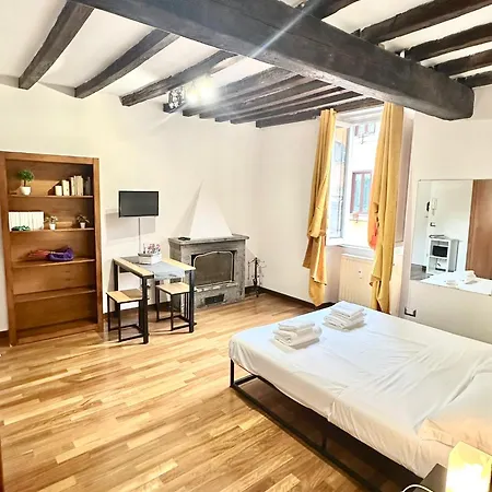 Domus Incantevole Vicino Colosseo Foro Apartment