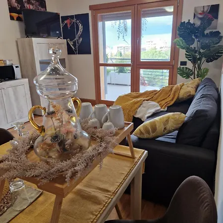 5 Floor Holiday home Rome