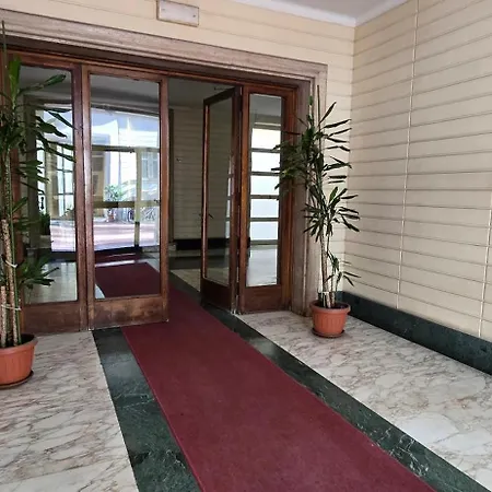 Apartment Clohouse Rome
