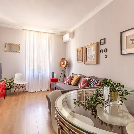 Iflat Charming Vintage In Esquilino Apartment *