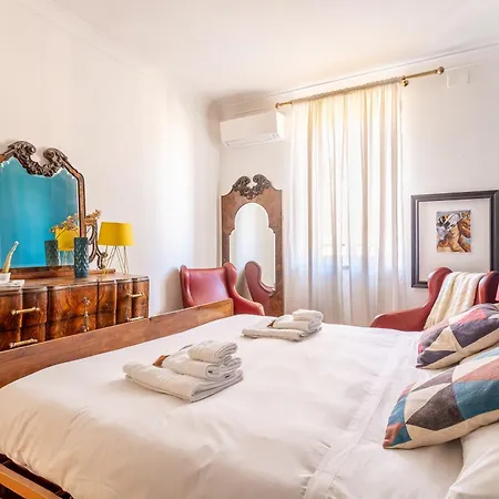 Iflat Charming Vintage In Esquilino * Rome