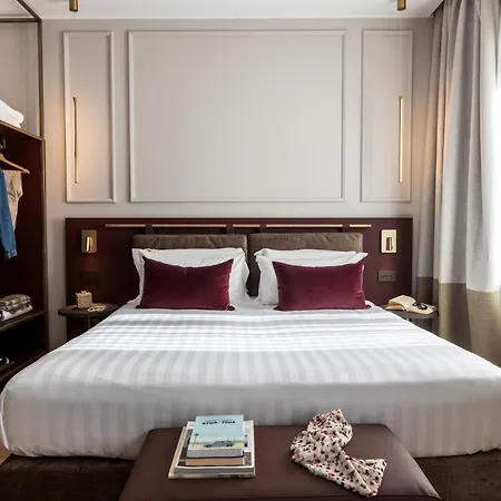Adoro Hotel 4*