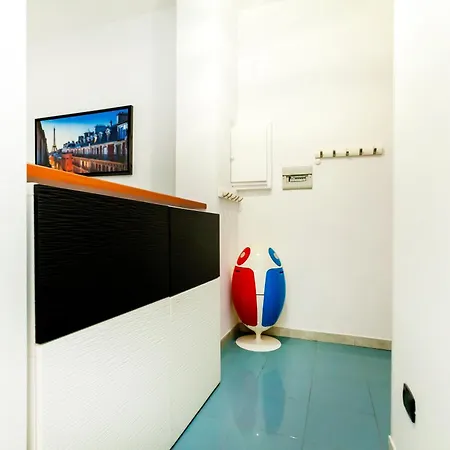 Cozy Trastevere Station Apartment *