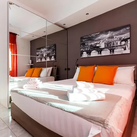 Cozy Trastevere Station Apartment *