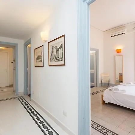 Vatican Comfortable Sunny Apartment *