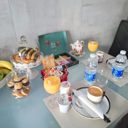 Akinita Guest house