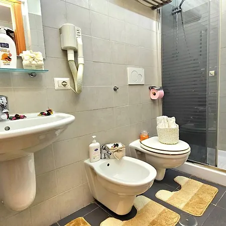 A Casa Simpatia - Check-in Via Bixio, 41 Guest house