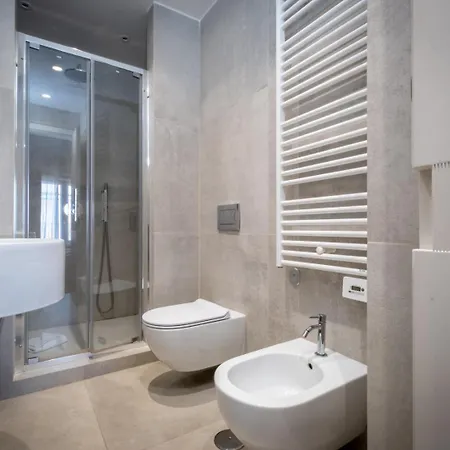 Elegant And Luxury @altare Della Patria Apartament *