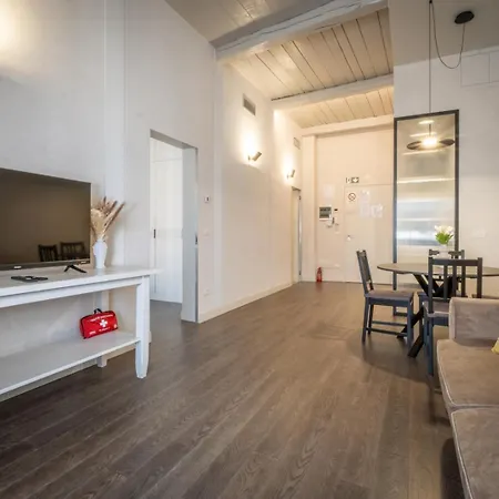 Apartament Elegant And Luxury @altare Della Patria
