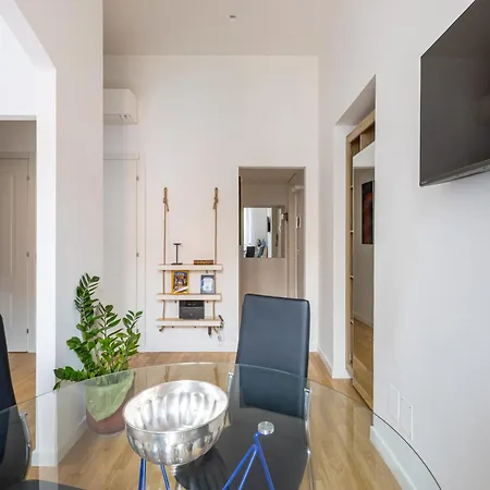 Saturno In Trevi Apartment Rome