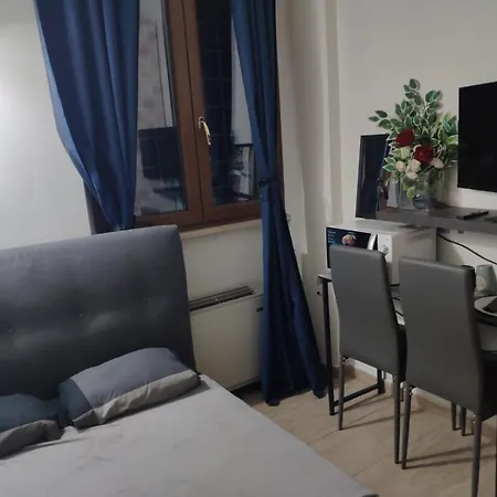 Corner Of Paradise Apartment *