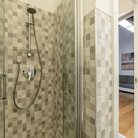 Live - Exclusive Penthouses