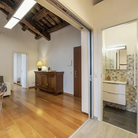 Live - Exclusive Penthouses Apartment