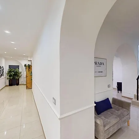 Colosseo Splendido Lusso 180 Mq Holiday home Rome