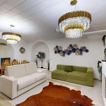 Colosseo Splendido Lusso 180 Mq Holiday home Rome