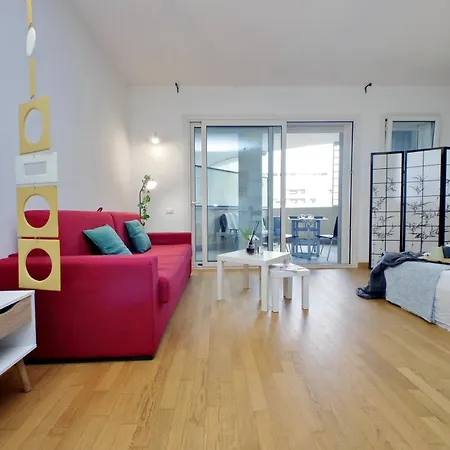 Julie's Flat *