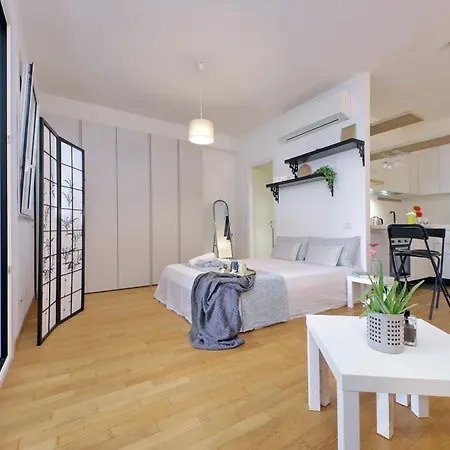 Julie's Flat Appartement *