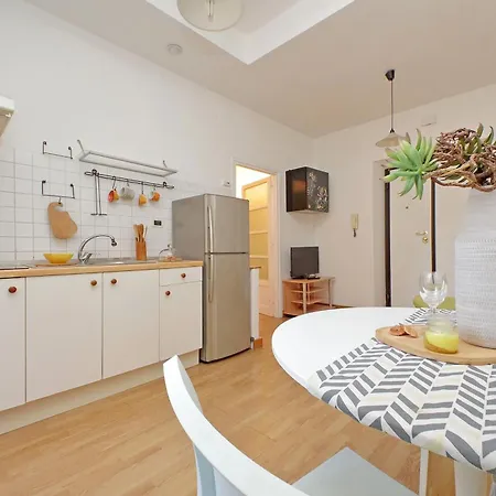 San Pietros Flat