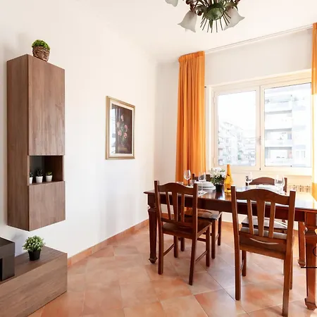 Caput Mundi - 100mt To Metro A, Terrace, A-c, 15 Min To Center
