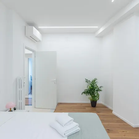 Domus Lux Angelica- Nearby Vatican * Rome