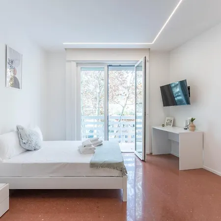 Apartment Domus Lux Angelica- Nearby Vatican *