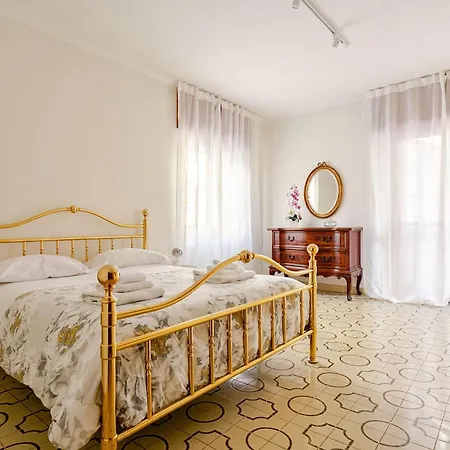 Tibvr House - Stazione Tiburtina Holiday home Rome