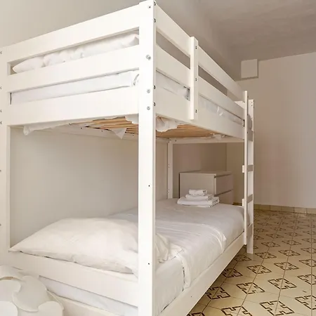 Tibvr House - Stazione Tiburtina Holiday home *