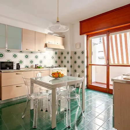 Holiday home Tibvr House - Stazione Tiburtina *