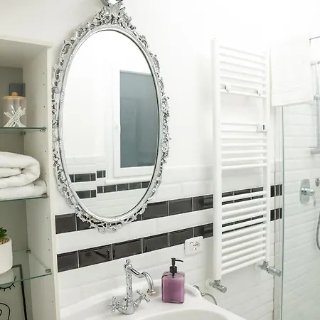 Olimpia House - Gianicolense Apartmán *