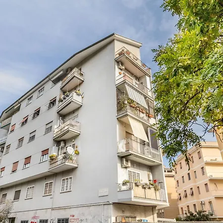 Casa Fellini - Portuense Rome