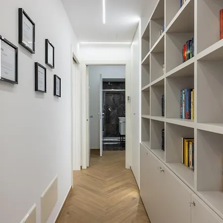 Hezio Guest house *