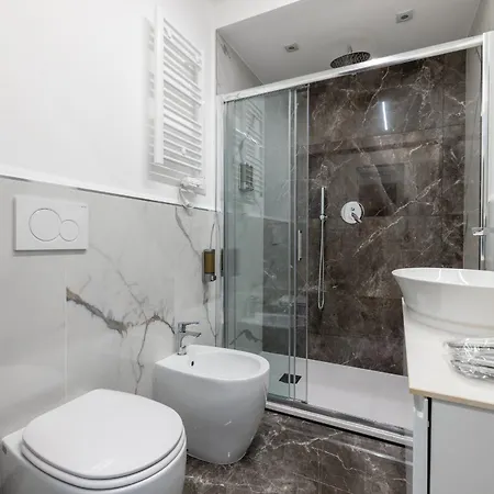 Hezio Guest house *