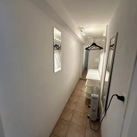 Imperial Colosseum Apartment *