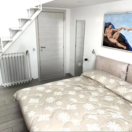 Statilia Urban Retreat Apartment *