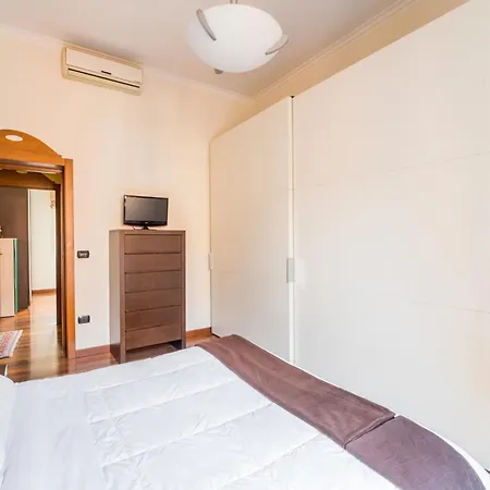 Dimora Esedra, Historical Flat In The Heart Of Apartment Rome