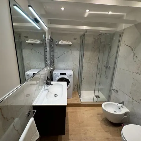 Vaticano Centro Aura D4 * Rome