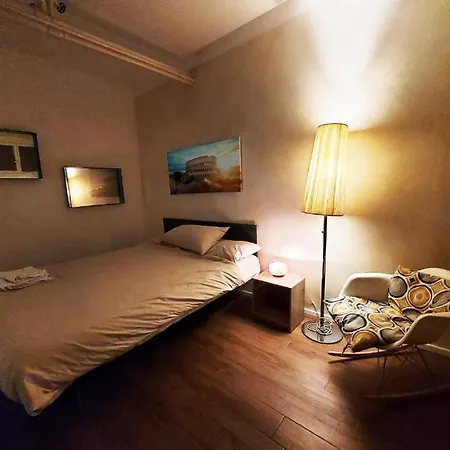 Apartment Free Breakfast- Cozy Steps From The Colosseo *