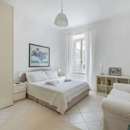 Apartment A Casa Di Chiara-comfort Vicino Al Centro Di Rome