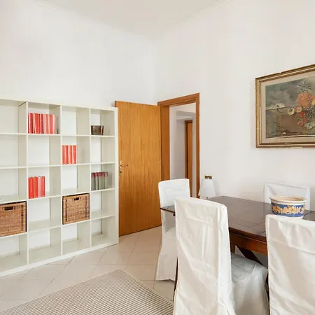 A Casa Di Chiara-comfort Vicino Al Centro Di * Rome