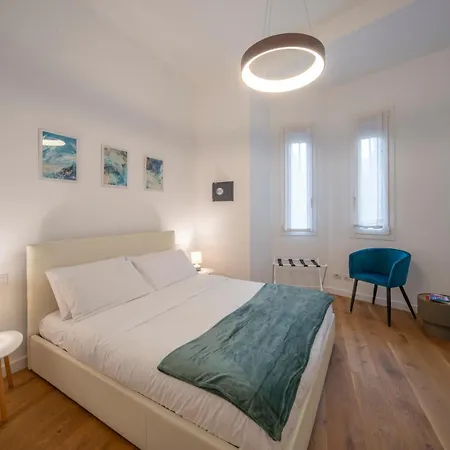 Colosseo A 900 M - Circo Massimo - Aventino Licinia Luxury Apartment Rome