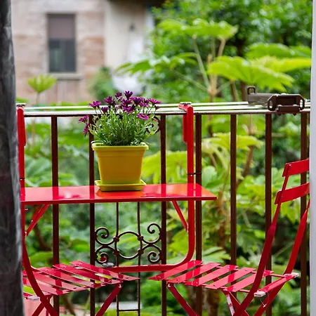 2suitesintrastevere * Rome