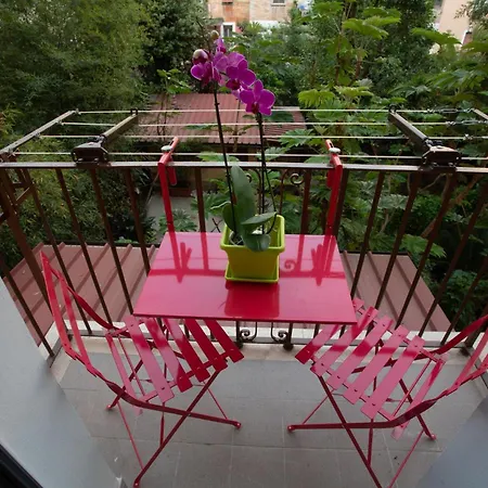 2suitesintrastevere * Rome